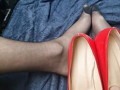 Cum in the high heels from my neighbour